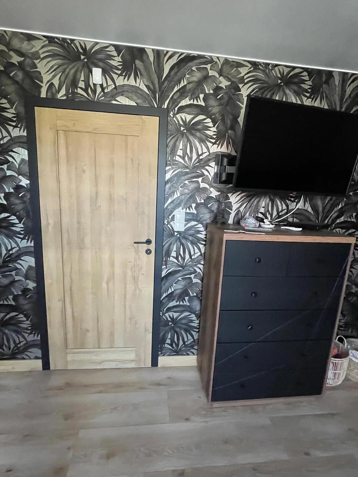 Elegance prestige bezprzylgowe pełne drzwi 80 PRAWE z nawiertem na trzy zawiasy chowane - obrazek 29